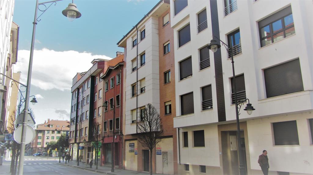 Espacio Gijon Poniente Eksteriør billede